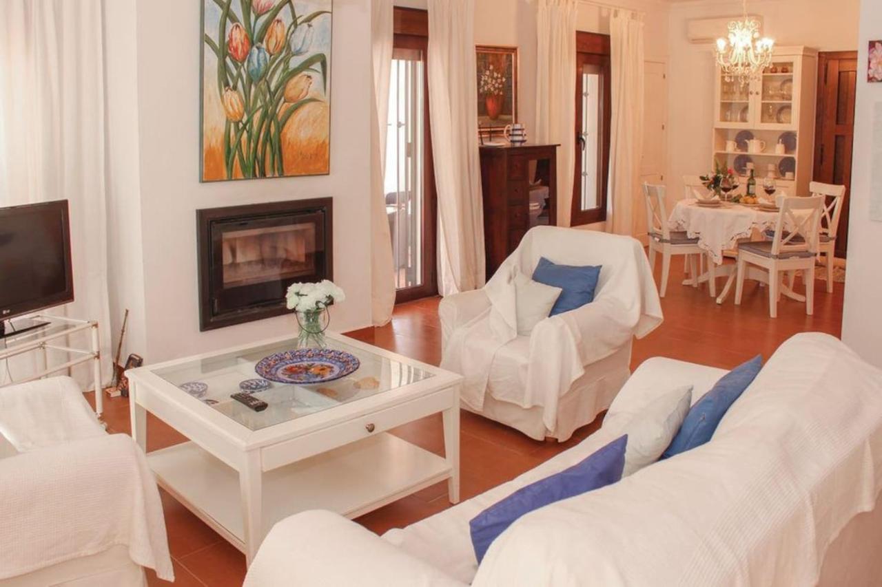 Fuentezuelas Pool Villa Саялонга Экстерьер фото