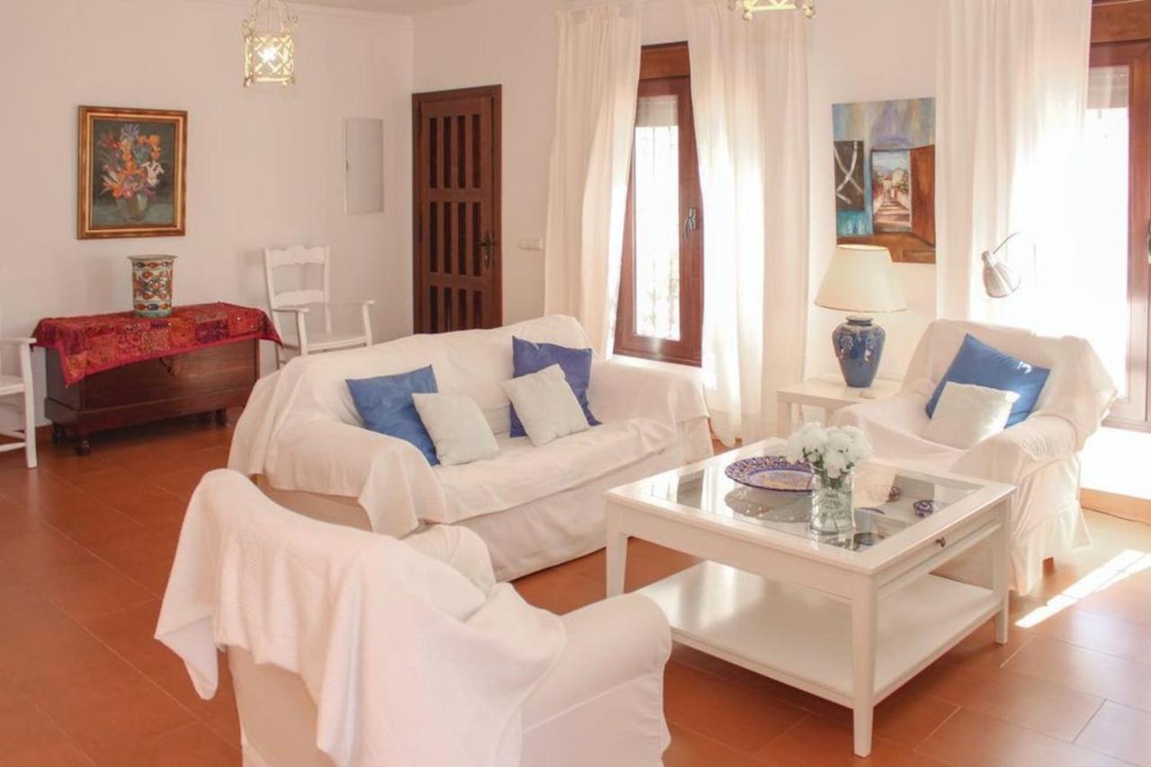 Fuentezuelas Pool Villa Саялонга Экстерьер фото